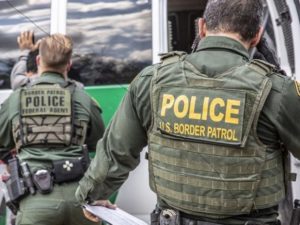 BorderPatrolagentsarrestmigrantscrossingfromCanadaxjpg