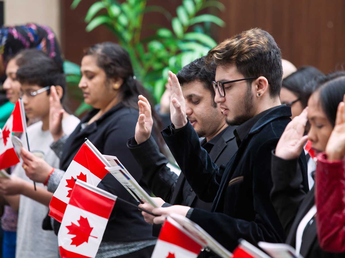Canadians Must Take Oath to Become a Citizen - VisaPlace